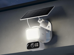 De Tapo C615F beveiligingscamera van TP-Link (afbeelding) heeft een geïntegreerde schijnwerper. (Afbeeldingsbron: TP-Link)