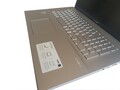Asus VivoBook 17 F712JA laptop met Full-HD IPS en passieve koeling