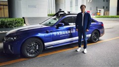 De elektrische auto van Xiaomi zal naar verluidt beginnen vanaf minstens 260.000 yuan (~US$38.022). (Beeldbron: Lei Jun via Xiaomi)