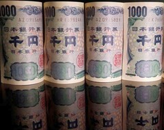 Japanse bankbiljetten (Bron: Reuters)