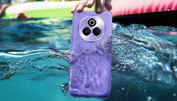 De Realme Pro Galaxy Purple heeft een afwerking van kunstleer. (Afbeeldingsbron: Realme)