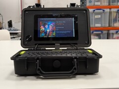Een compleet cyberdeck gemaakt met Raspberry Pi.