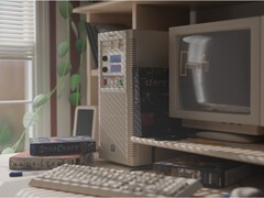 Maingear Retro98 voorgebouwde gaming-pc getoond op desktop (Afbeelding bron: Maingear PR met bewerkingen)