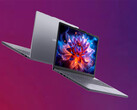 Lenovo verkoopt de IdeaPad Slim 3 momenteel in Cosmic Blue en Luna Grey.