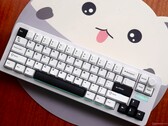 Betaalbaar mechanisch toetsenbord met uniek ontwerp dat wordt bedorven door twijfelachtige keycaps: Epomaker Galaxy68 beoordeling