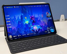 De nieuwe GT Pad 2 Pro zal naar verluidt de Snapdragon 8 Gen 3 bevatten. Afgebeeld: de uitgelekte gamingtablet. (Afbeeldingsbron: Weibo)