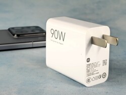 De voeding van de Xiaomi 15 Pro