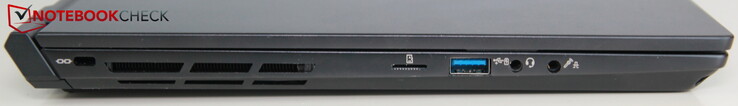 Links: Kensington-slot, microSD-lezer, USB-A 3.0, hoofdtelefoon, microfoon met S/PDIF