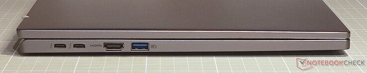 2 x USB-C met Thunderbolt 4, PowerDelivery en Displayport; HDMI; USB 3.2