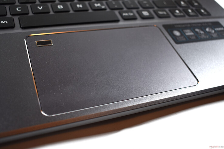 Acer Predator Triton 500 SE: touchpad met geïntegreerde vingerafdruklezer