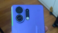 Hands-on smartphone uit de &quot;K13 Turbo&quot;-serie. (Afbeeldingsbron: ZionsAnvin via X)
