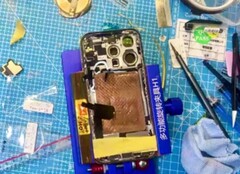 De Apple iPhone 15 Pro zou veel sneller kunnen zijn met een sterker koelsysteem. (Afbeelding: @Tech_Reve)