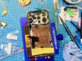De Apple iPhone 15 Pro zou veel sneller kunnen zijn met een sterker koelsysteem. (Afbeelding: @Tech_Reve)