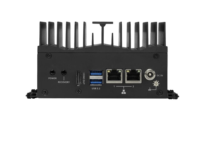 De industriële mini-pc beschikt over een ruime reeks I/O-opties, waaronder dubbele gigabit-Ethernet. 