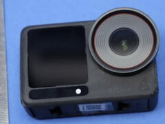Een DJI Osmo Action 6 prototype van de voorkant. (Afbeeldingsbron: FCC)