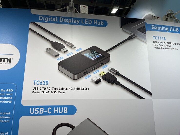 De connectiviteitsopties op de TC630 (Afbeelding bron: Andreas Sebayang/Notebookcheck.com)