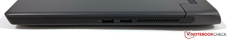 Rechterkant: 2x USB-A 3.2 Gen.1