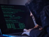 Het MDASH-systeem van Microsoft gebruikt meer dan 100 gespecialiseerde AI-agenten om kwetsbaarheden in Windows te vinden voordat ze door aanvallers ontdekt kunnen worden.