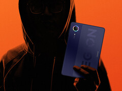 De Legion Y700 Infinite wordt op 25 augustus 2026 in China gelanceerd. Afbeelding: een promotiefoto waarop de achterkant van de tablet te zien is.