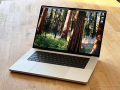 De volgende generatie van de MacBook Pro zou binnenkort op de markt kunnen komen. (Afbeeldingsbron: Notebookcheck)