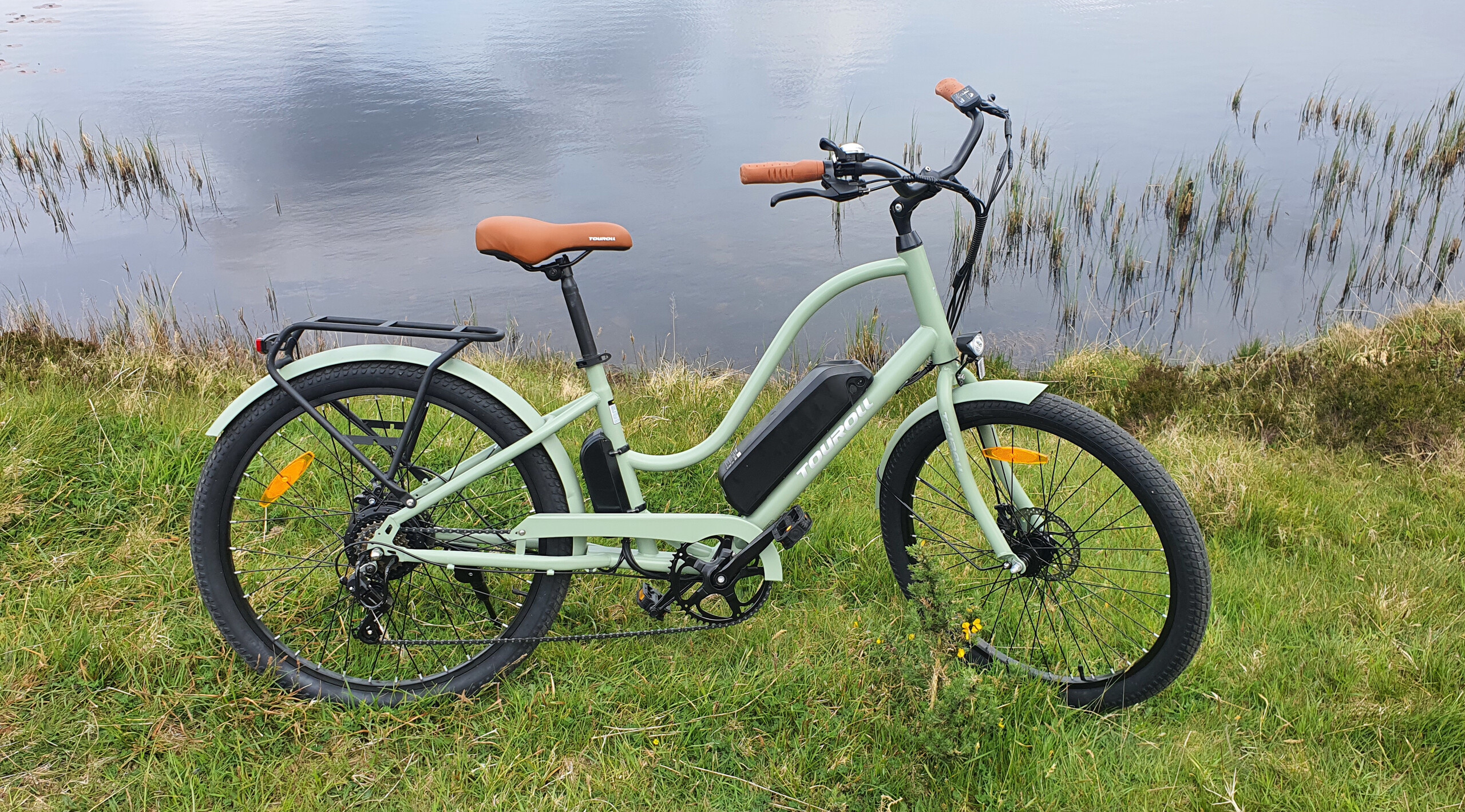 Stijlvolle en uiterst betaalbare e-bike met een behoorlijk bereik - Touroll B2 getest