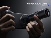 De Vivo X200 Ultra heeft een verborgen wapen in zijn mouw dat de mogelijkheden van zijn 200 MP telefotocamera uitbreidt. (Afbeeldingsbron: Vivo)