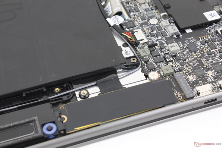 Slechts één M.2 2280 PCIe4 x4-sleuf deze keer