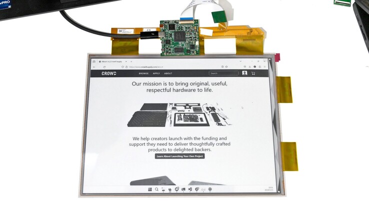 De aparte Modos Development Kit met een ongemoute display en controller maakt integratie in doe-het-zelfprojecten mogelijk. (Bron: Modos)