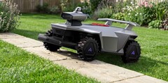 Met de R7 introduceert Anthbot een nieuwe vlaggenschip-robotgrasmaaier met een trimmerarm.