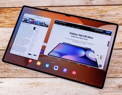 De opvolger van de Galaxy Tab S10 Ultra (foto) lijkt een kleinere inkeping te hebben. (Afb. bron: Notebookcheck)