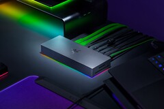 De Razer Thunderbolt 5 Dock heeft RGB-verlichting en een M.2 SSD-sleuf (Afbeelding bron: Razer)
