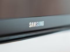 Het probleem met de Samsung TV-service lijkt het gevolg te zijn van een storing in de gedeelde back-end of cloudgebaseerde infrastructuur, hoewel het bedrijf nog geen formele verklaring heeft afgegeven. Afgebeeld - het Samsung logo op een TV (bron: Marcel Strauß op Unsplash)