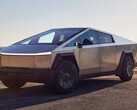 Een Tesla Cybertruck. Een aankomende update zal de truck in staat stellen om andere Cybertrucks op de weg te herkennen en weer te geven (Afbeelding bron: Greg Pajo/Car and Driver)