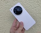 De Find X8 Ultra. (Afbeeldingsbron: Notebookcheck)