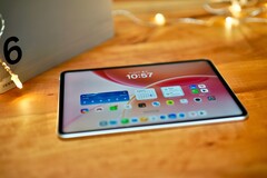 De Oppo Pad 6 ziet er geweldig uit en heeft veel rekenkracht, maar er zijn problemen met de wifi.