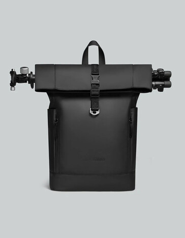 De GL X Nikon-tas heeft een volume van 25 liter wanneer deze is uitgerold, maar rolt af tot een minimum van slechts 18 liter. (Afbeelding bron: Gaston Luga)