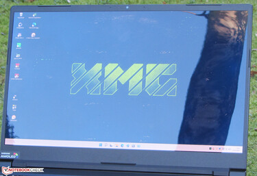 XMG Pro 15 buiten