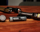 Loop Gear SK06 met een 18650-batterij en magnetische achterkap