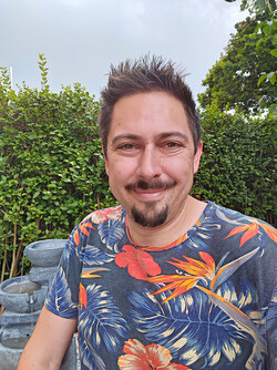 Selfie met de Nubia Z70S Ultra