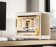 De Jonsbo D33 is verkrijgbaar met een optioneel houten frontpaneel.