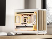 De Jonsbo D33 is verkrijgbaar met een optioneel houten frontpaneel.