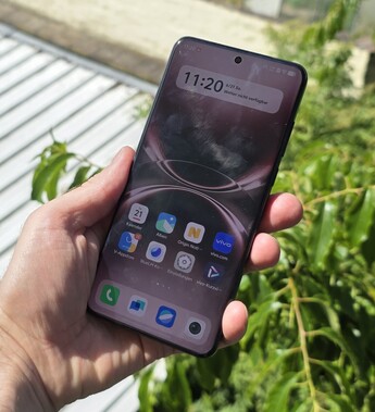 Vivo X200 Ultra smartphone schermhelderheid onzedoors