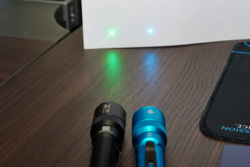 De twee lasers vergeleken, hoewel in de 3R-versie