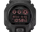 Het nieuwe Casio G-Shock x Montedio Yamagata collab model (afbeelding) is voorzien van een rood getint LCD-scherm, naast een helder wit LED-achtergrondlicht. (Afbeeldingsbron: Great G-Shock World)