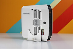 Bosgame M5 met AMD Ryzen AI Max+ 395 en 128 GB DDR5 RAM