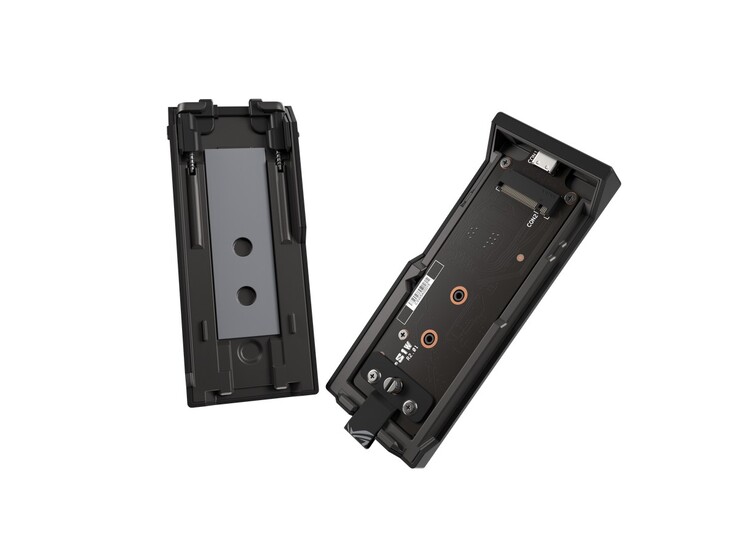 De Asus ROG Strix Aiolos met intern thermisch pad en M.2 connector