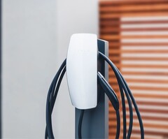 Een thuis EV-lader van Tesla. Het subsidieprogramma van British Columbia heeft de producten van het bedrijf uitgesloten (Afbeeldingsbron: Tesla)