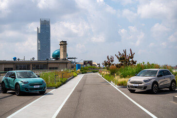 Fiat's kleurenpalet voor de 600e past goed bij zijn retro-uiterlijk. (Afbeelding bron: Fiat)