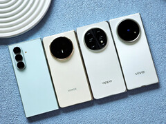 De Galaxy Z Fold7, Magic V5, Find N5 en X Fold5, van links naar rechts. (Afbeeldingsbron: Ice Universe)