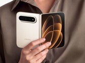 Naast rood zal de Xiaomi 18 Fold ook verkrijgbaar zijn in zwart en warm wit.